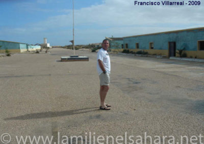 048.- Villarreal Caro, Francisco. Viaje al Sáhara, 2009
