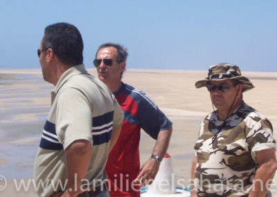 045.- Iñaki Balzola, Javier y Muñoz. Viaje al Sáhara, 2008