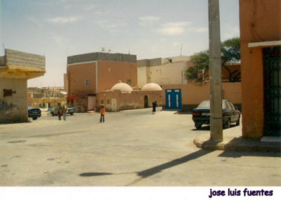 009.- Fuentes, José Luis. Retorno al Sáhara, 2009