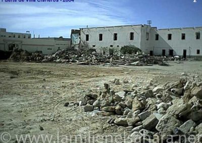 007.- Demolición del Fuerte de Villa Cisneros, Dic. 2004.