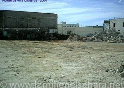 008.- Demolición del Fuerte de Villa Cisneros, Dic. 2004.