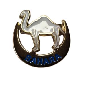 Insignia Camello pequeña