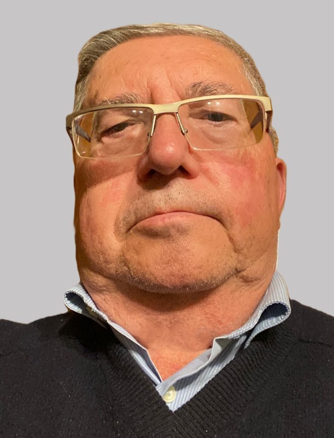 Pérez Moya, Roberto José